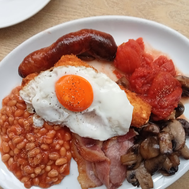 English Breakfast