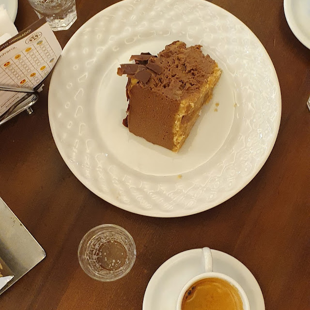 Torta Choconozes