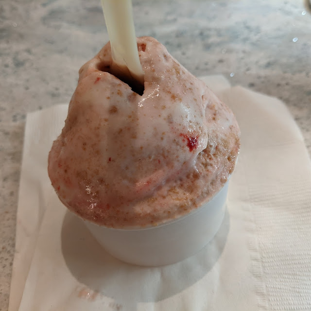 Strawberry Cheesecake Gelato
