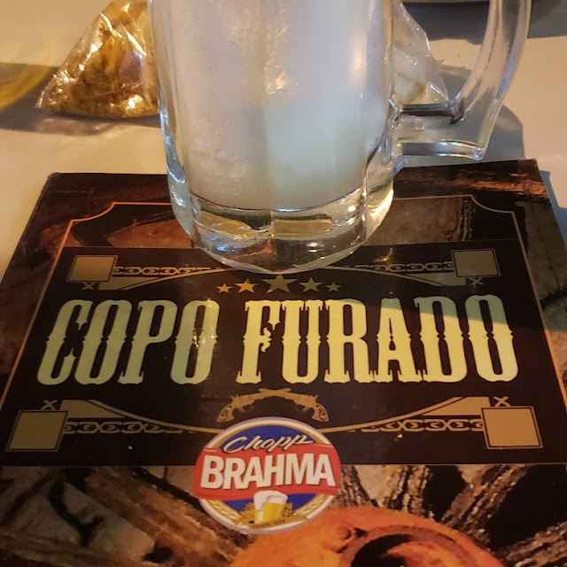Copo Furado