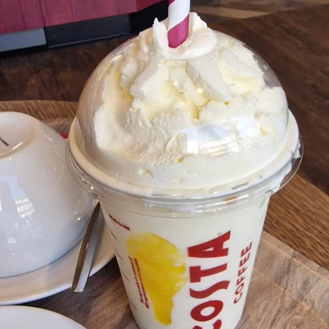 Tropical Mango Bubble Frappe