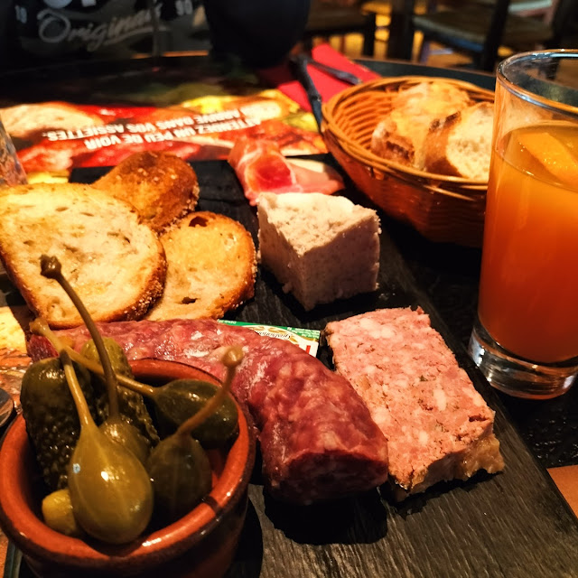 Assiette de Charcuterie