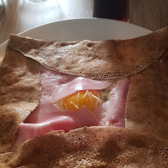 Crêpe Complète Jambon Œuf Emmental