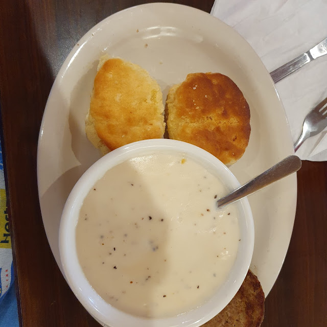 Deluxe Bicuits and Gravy
