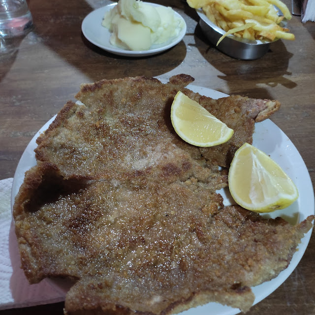 Milanesa de Carne Con Puré