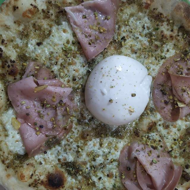 Pizza Rachel