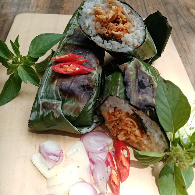 Nasi Bakar Ayam