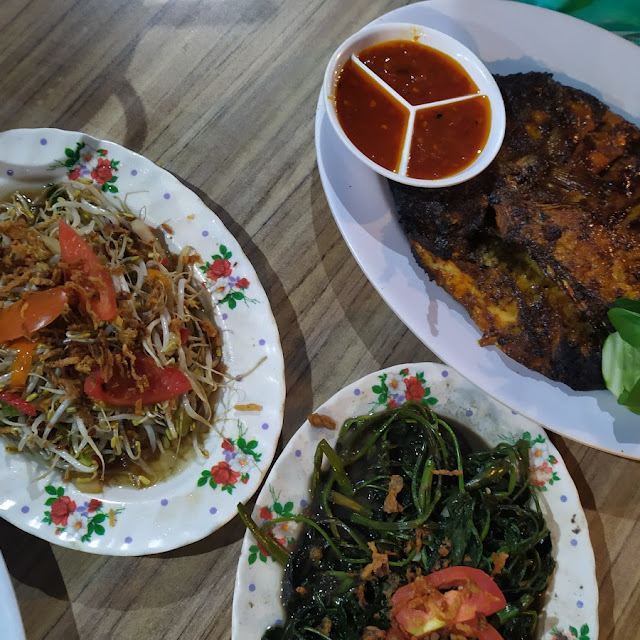 Cah Kangkung Dan Toge