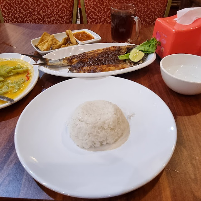 Bolu Bakar Sayur Parai