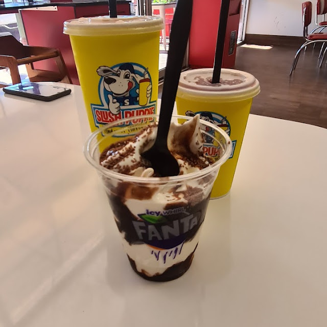 Small Sundae