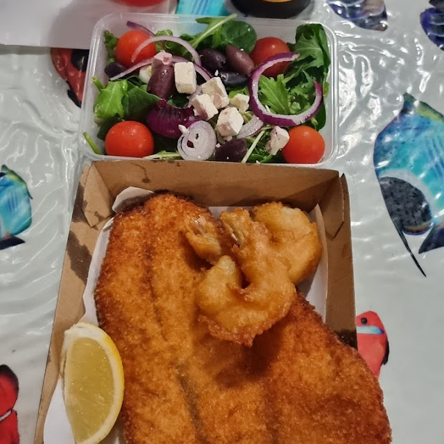 2 Prawn Cutlets Crumbed Barramundi