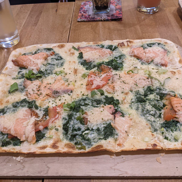 Edel Mit Lachs