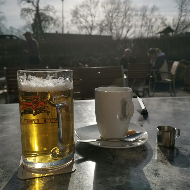 Bier Und Kaffee