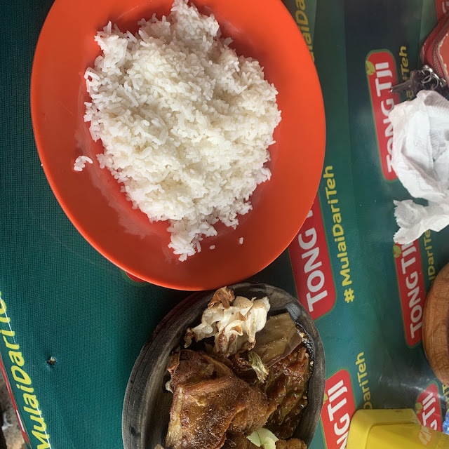 Nasi Bebek Lalapan