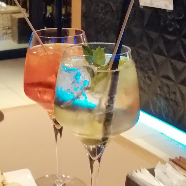 Spriz Aperol E Hugo