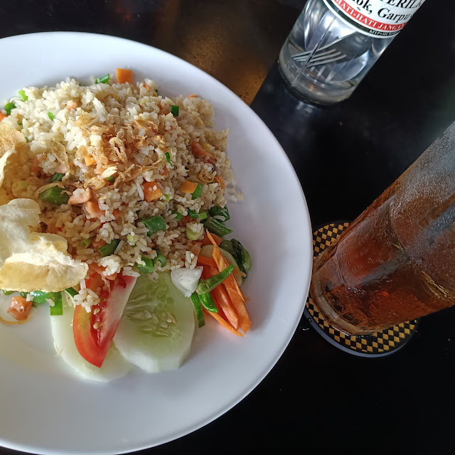 Nasi Goreng Ikan Salmon