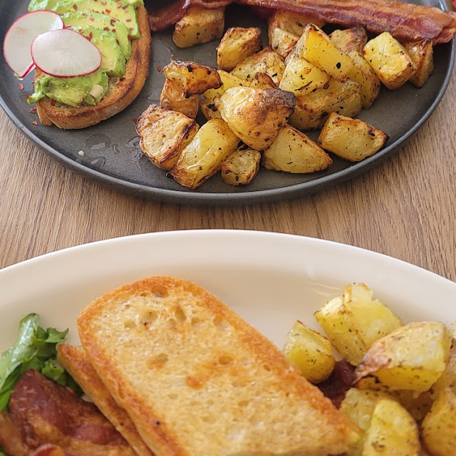 Breakfast Sandwich