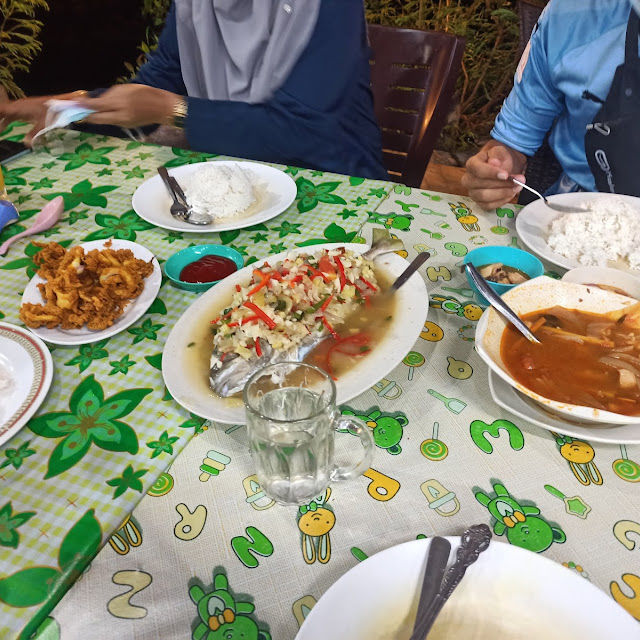 Ikan Steam Limau Sotong Celup Tepung Goreng Tomyam