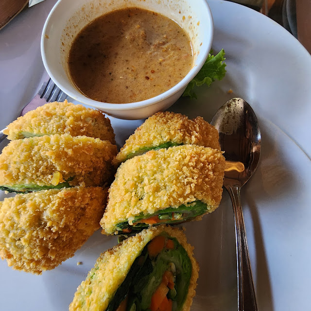 Pecel Goreng