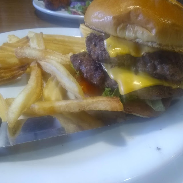Double Cheeseburger