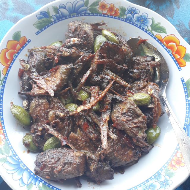 Balado Teri Terong Wader