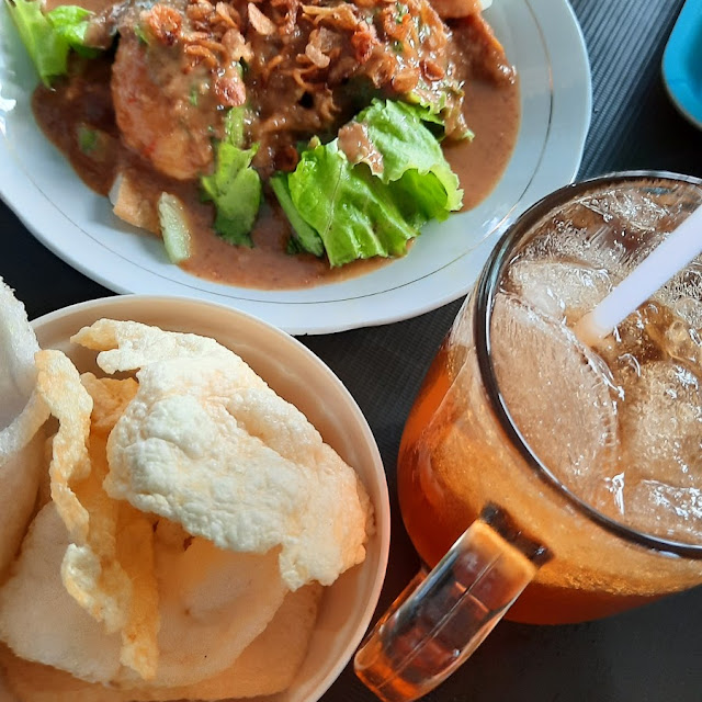 Gado Gado Siram