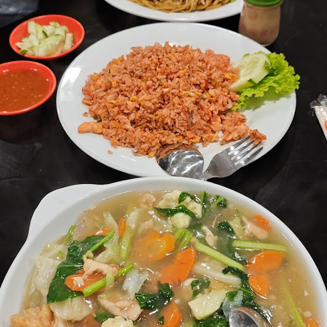 Capjay Goreng & Nasi Goreng