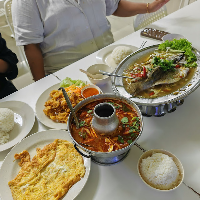 Steamed Fish with Tomyam Soup