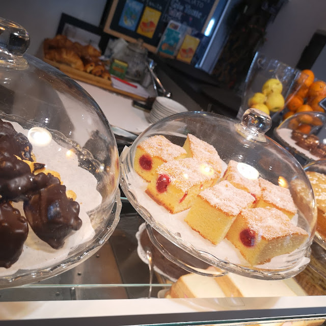 Torta Cocco E Mirtillo