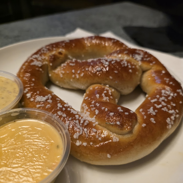 Tavern Pretzel