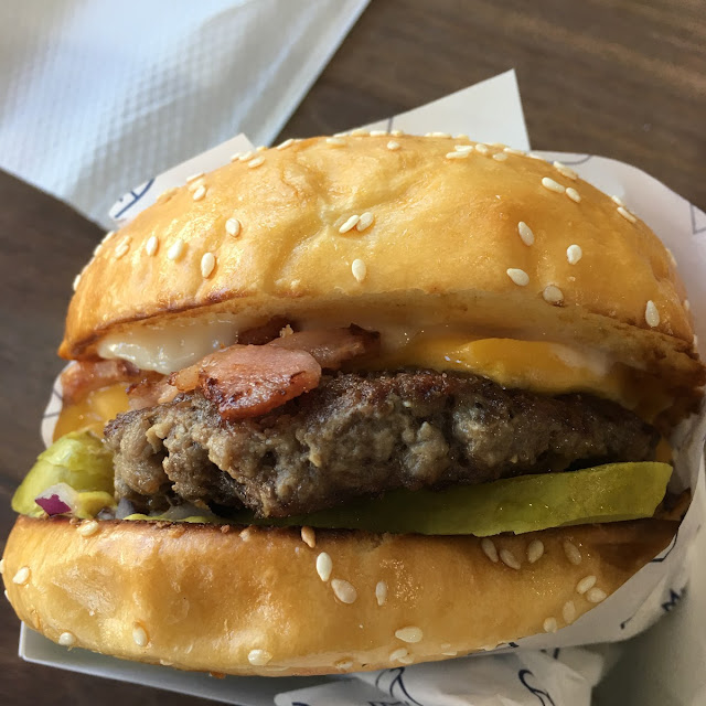 Beef & Bacon Burger