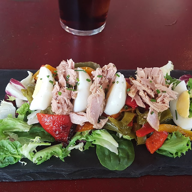 Ensalada de Pulpo Aguacate Y Kumato