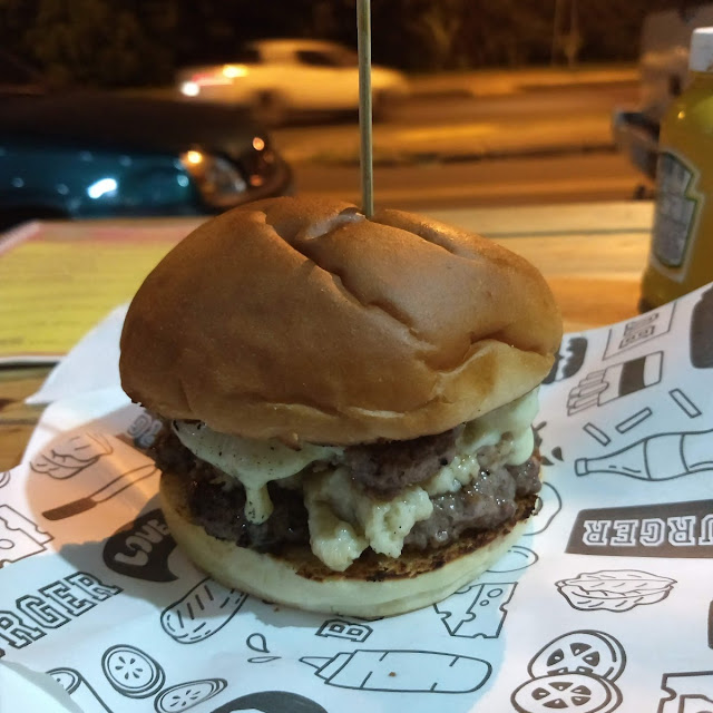 Cheese Burguer Com Creme de Bacon