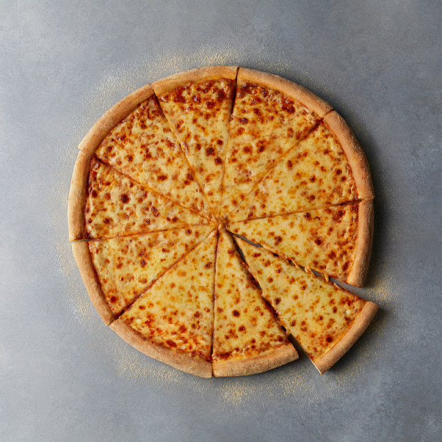 Cheeky Little Pizza - Cheese & Tomato