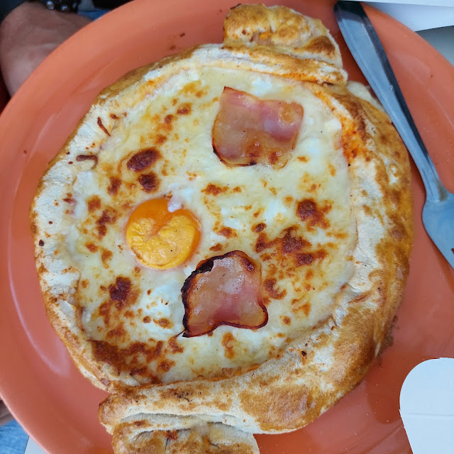 Pizza de la Casa