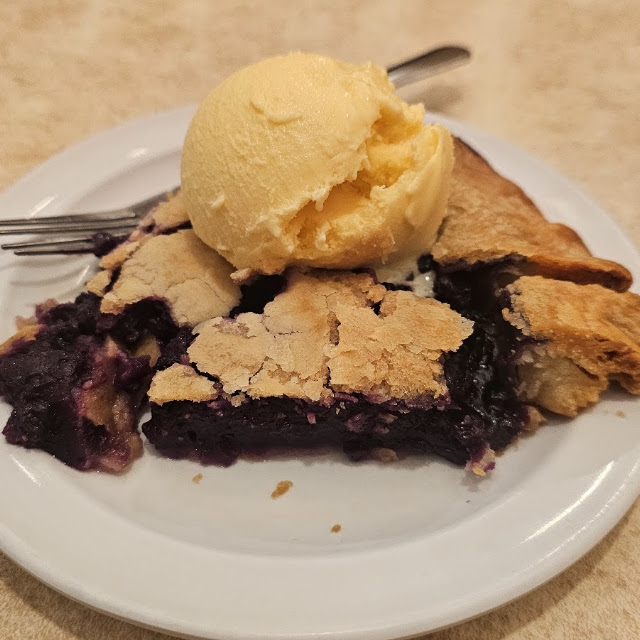 Slice Blueberry Pie