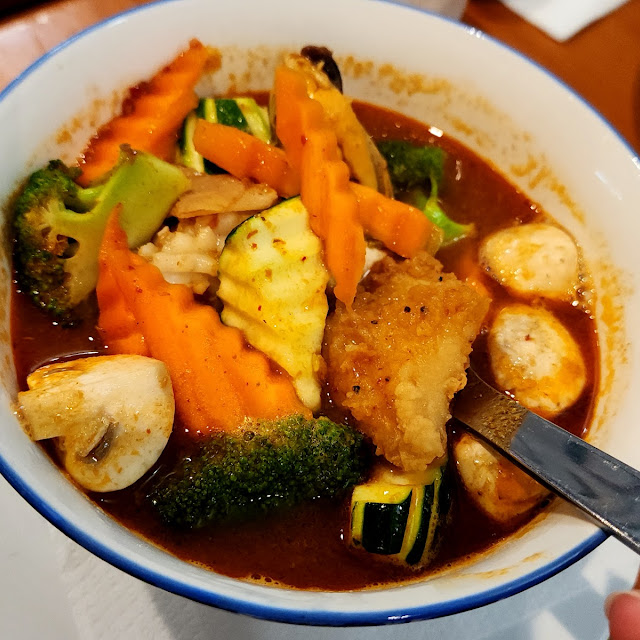Tom Yum Seafood