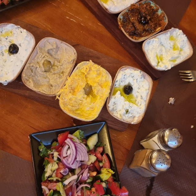 Mezze Mixed Olives