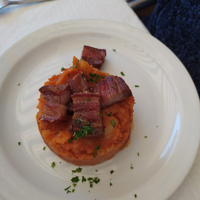 Patatas Revolconas