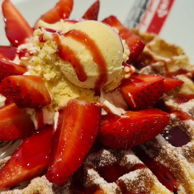 Waffeln Mit Erdbeeren
