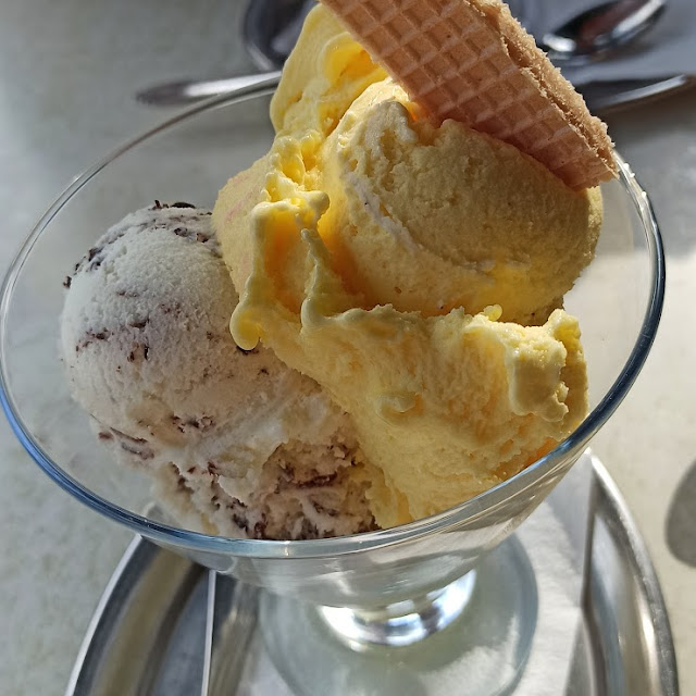 Mango Stracciatella Und Pistazie