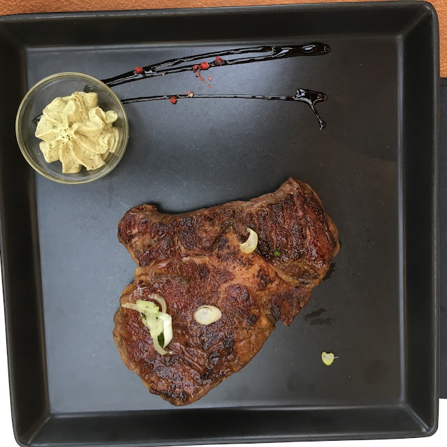 Ribeyesteak