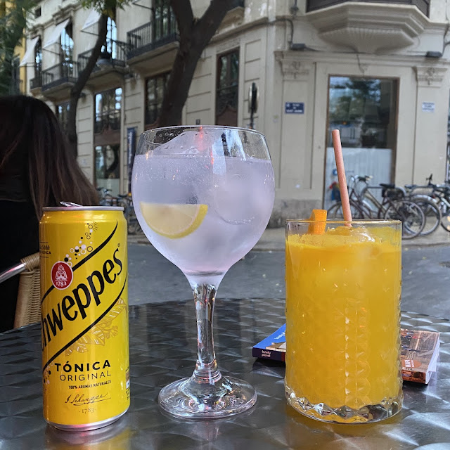 Gum Tonic And Agua de Valencia