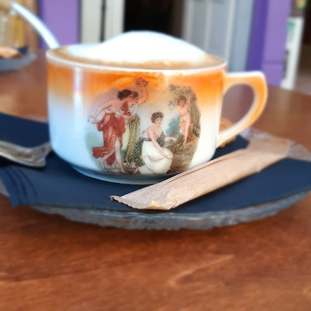 Cafe Con Leche