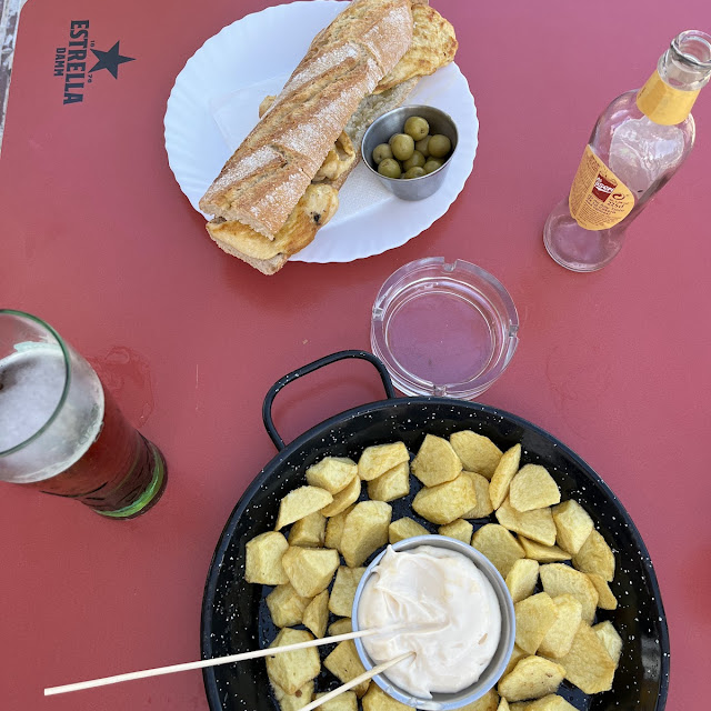 French Fries with All I Oli and Chicken Sandwich