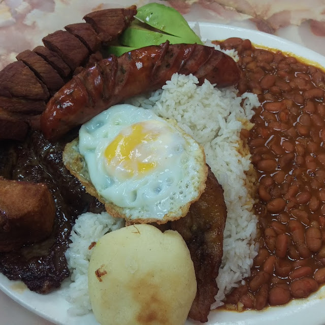 Bandeja Paisa