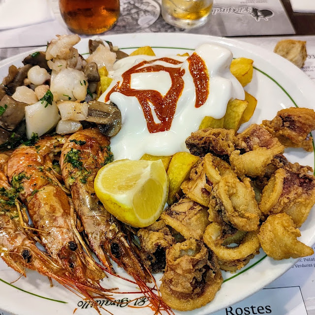Todo Terreno 4x4 Gambas Bravas Sevillanos Sepia Y Champiñones