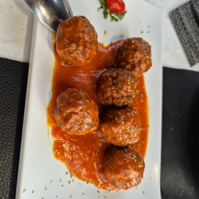 Albondigas