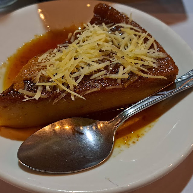 Flan Con Queso de Bola