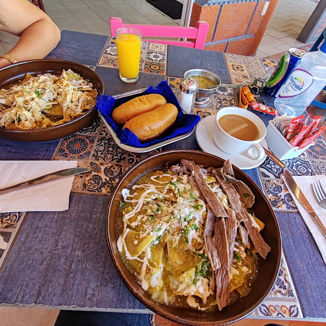 Chilaquiles Con Cecina